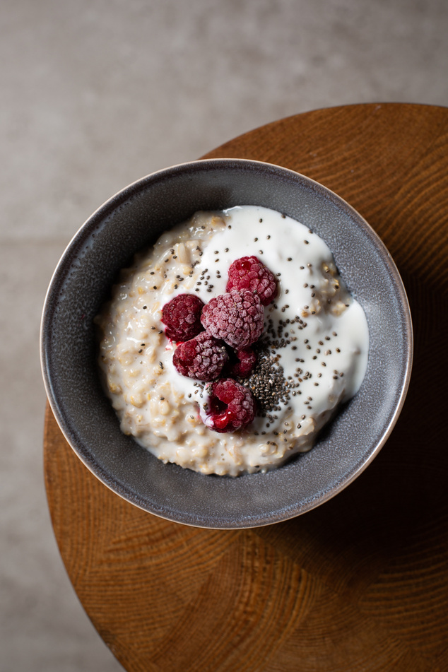 Porridge with Fresh Raspberries